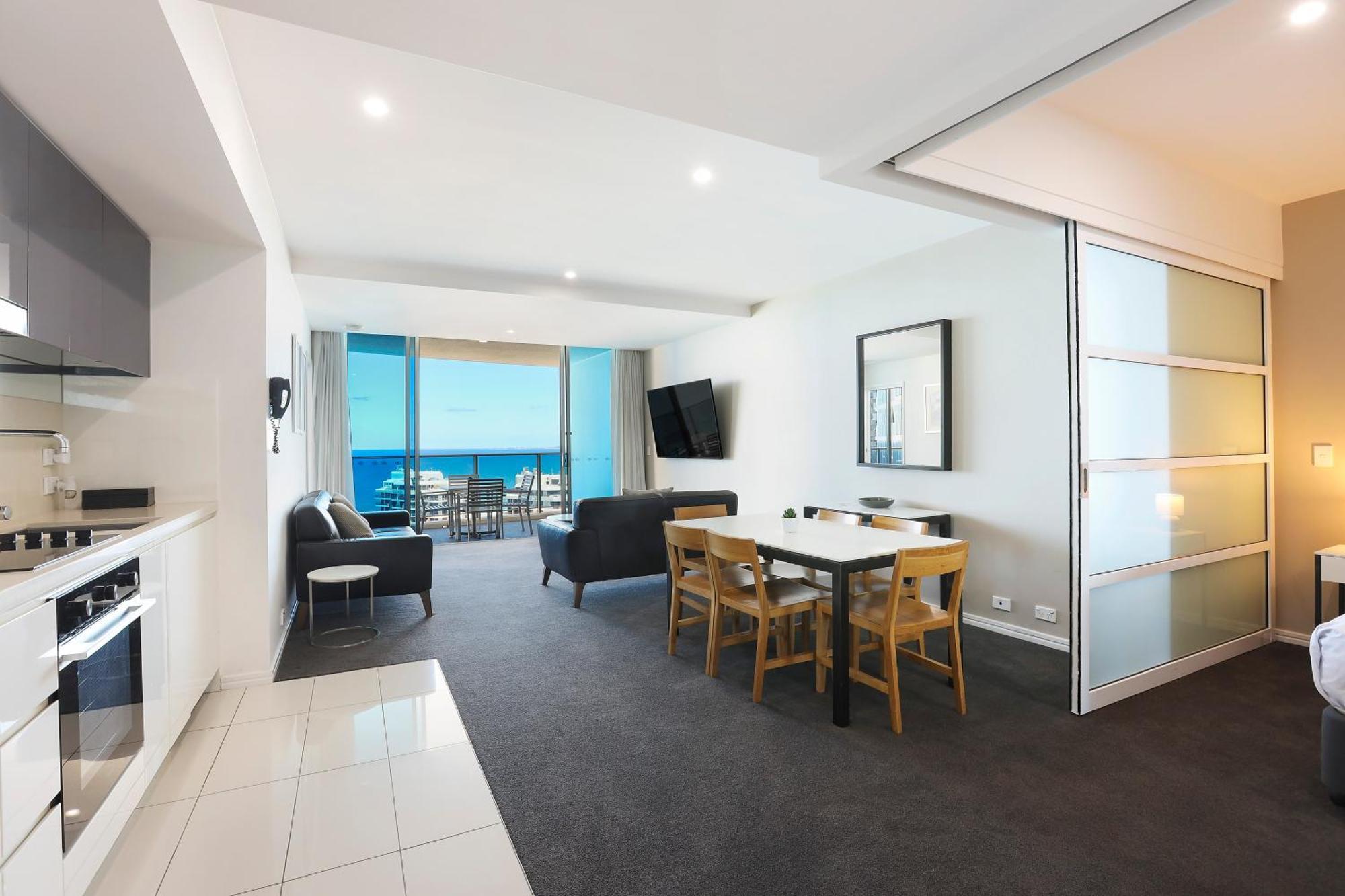 Number 1 H Residences - Wifi, Parking & More By Gold Coast Holidays Extérieur photo